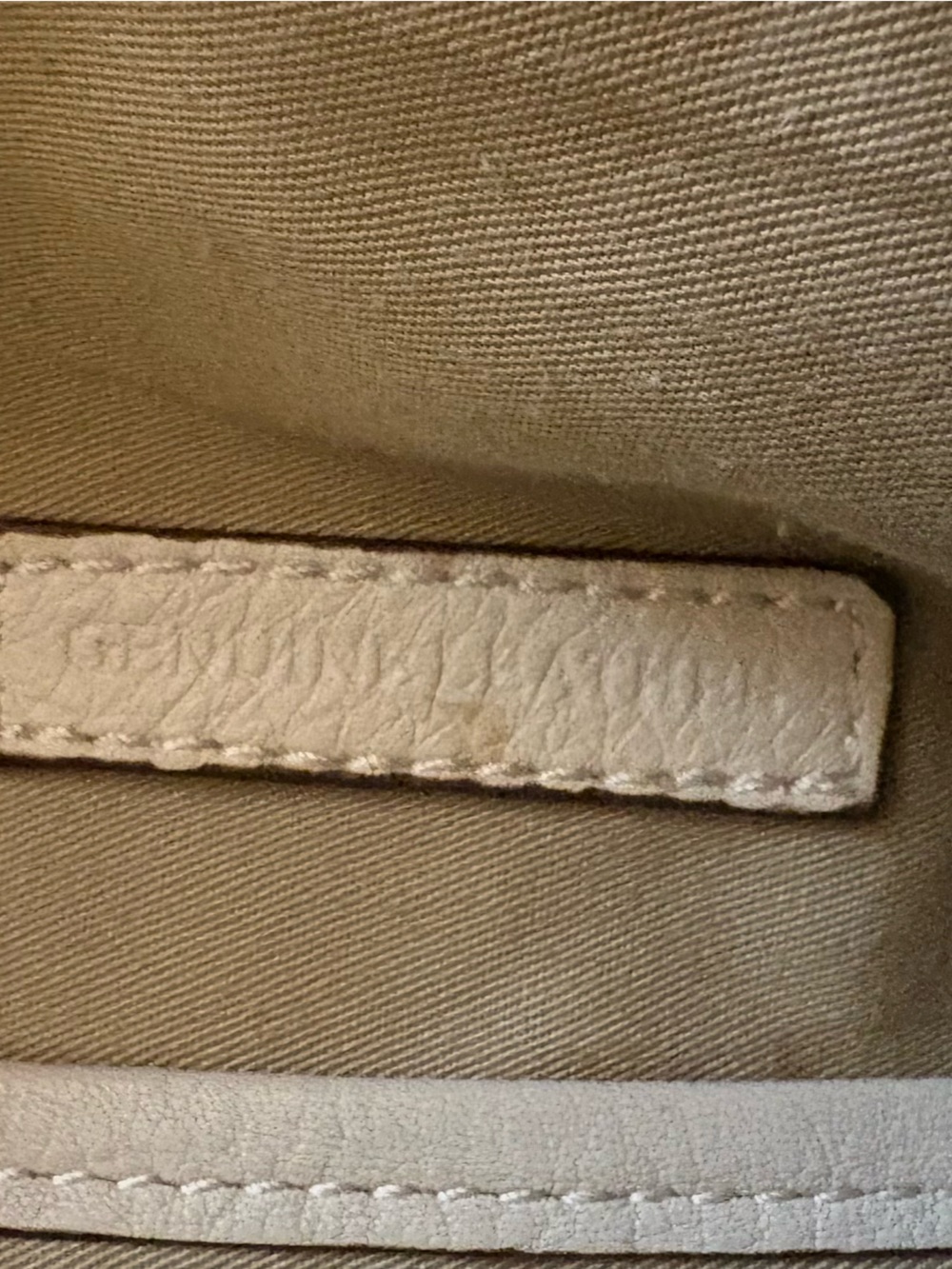 CYNTHIA ROWLEY Cream Leather Hobo Shoulder Bag - Soft Pebbled Finish - Picture 3 of 11